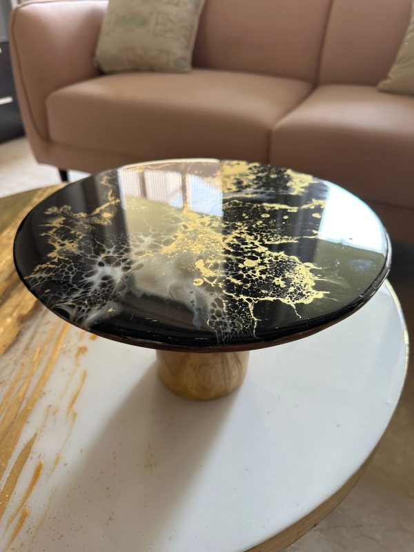 ‘Black Star’ Resin & Wood Cake Stand