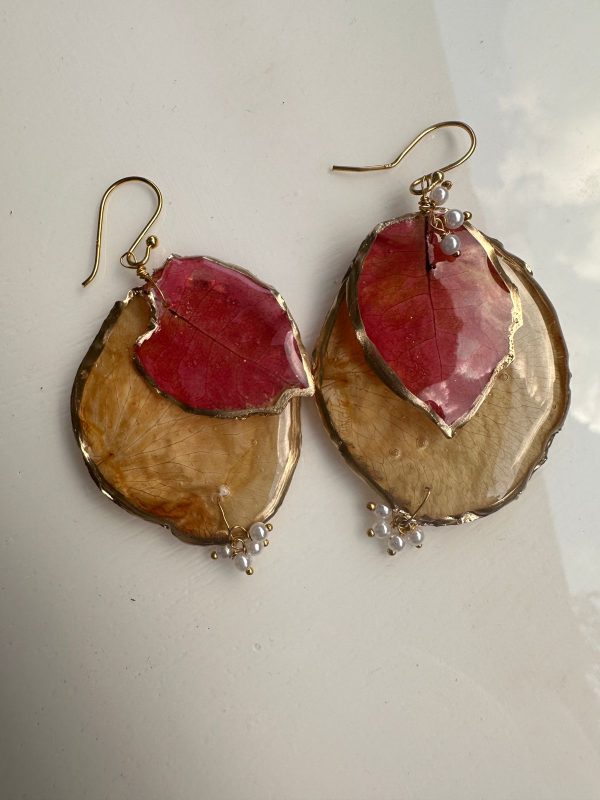 ’Flower & Resin’ earrings - Pair 7